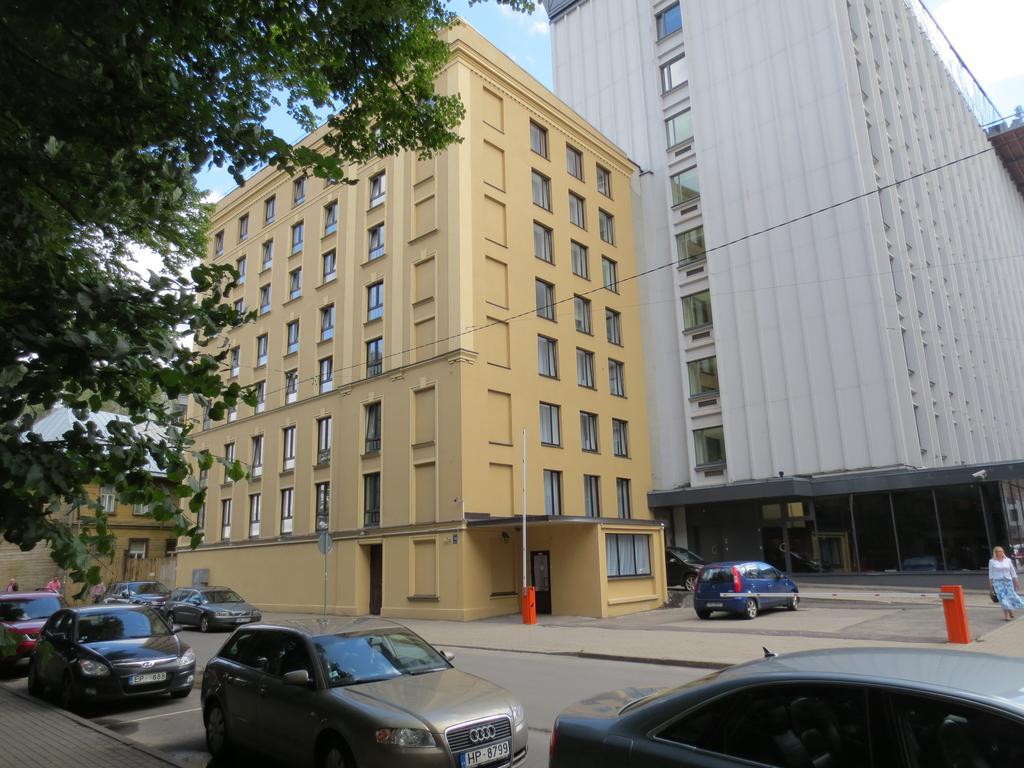 Amigo Hotel Рига Экстерьер фото